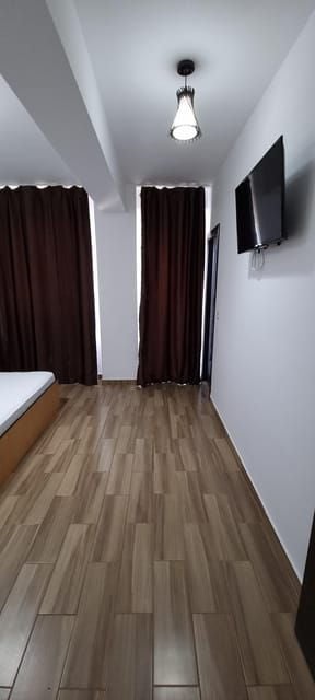 Eforie Nord: Blue Sky Hotel Accommodation with Breakfast - Room Features and Comfort