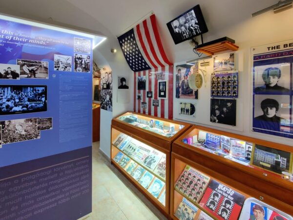 EGRI ROAD BEATLES MUSEUM - The Sum Up