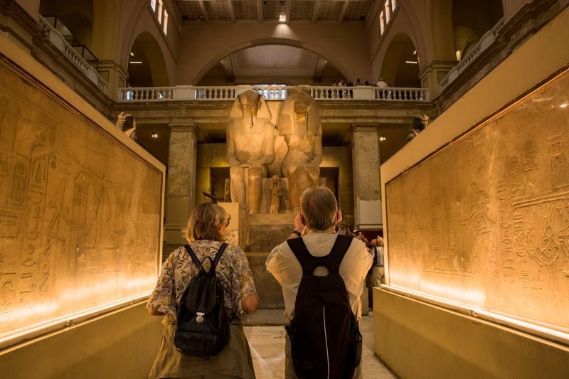 Egyptian Museum, Giza Pyramids & Bazaar Day Tour from Cairo with Lun - Making sense of the Egyptian Museum