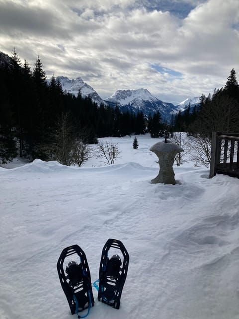 Ehrwald: Zugspitze Snowshoe Hiking Tour with Mountain Views - Detailed Itinerary Breakdown