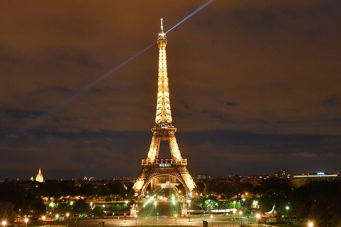 Eiffel Tower Audio Tour Experience - Meeting and Pickup