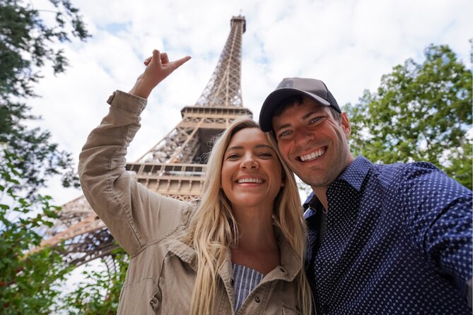 Eiffel Tower Climbing Tour With Summit Access - Tour Guide Experience