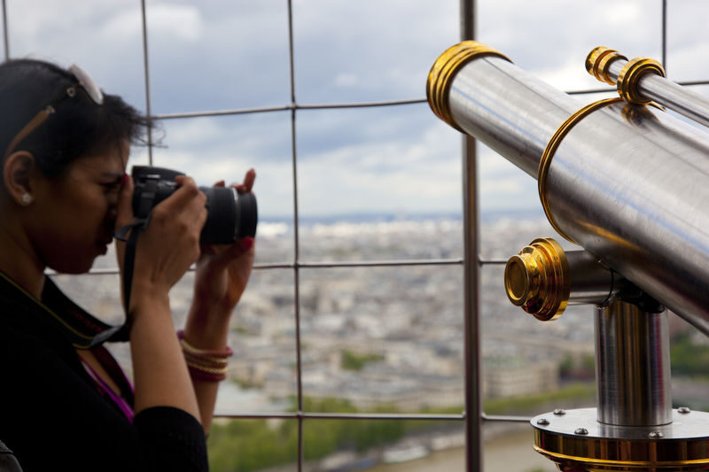 Eiffel Tower Elevator Guided Tour with Optional Summit Access - Should you book it?