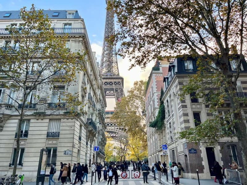 Eiffel Tower Entry: Summit or 2nd Floor with Audioguide - Good To Know