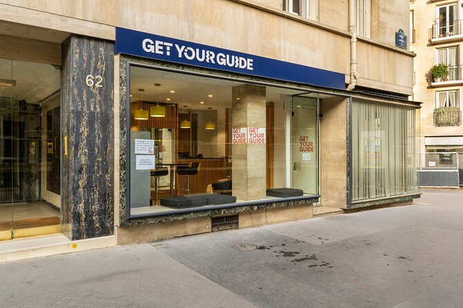 Eiffel Tower Guided Tour by Elevator in English - Accessibility and Transportation
