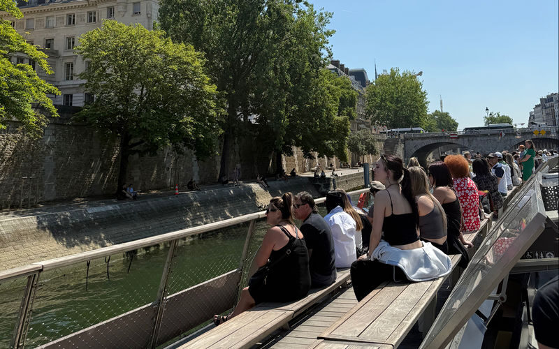 Eiffel Tower Guided Tour with Seine River Cruise - Who is likely to find this useful