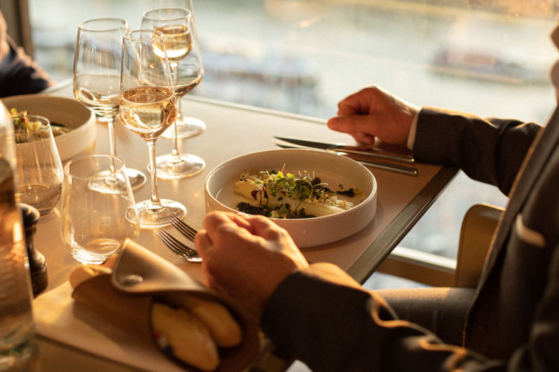 Eiffel Tower Madame Brasserie Dinner Experience with Priority Access - How to make the evening run smoothly