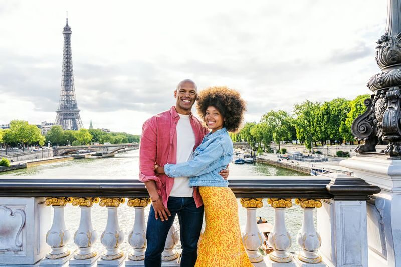 Eiffel Tower Photoshoot - Timing, weather, and what to plan