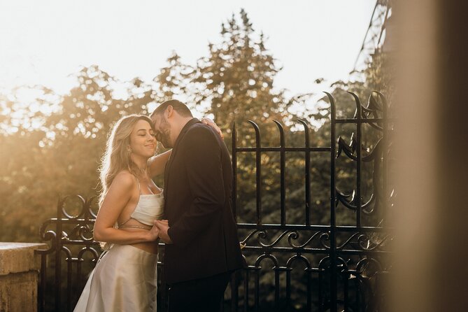 Eiffel Tower Private Photoshoot With a Professional Photographer - Trip Details