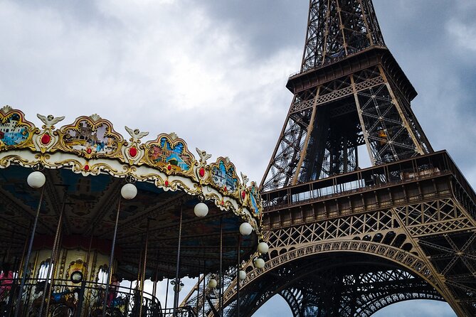 Eiffel Tower Tour in Vietnamese With Photo Story - Directions