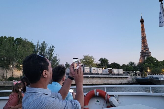 Eiffel Tower Tour & River Cruise With Summit Option - Meeting and Pickup Details