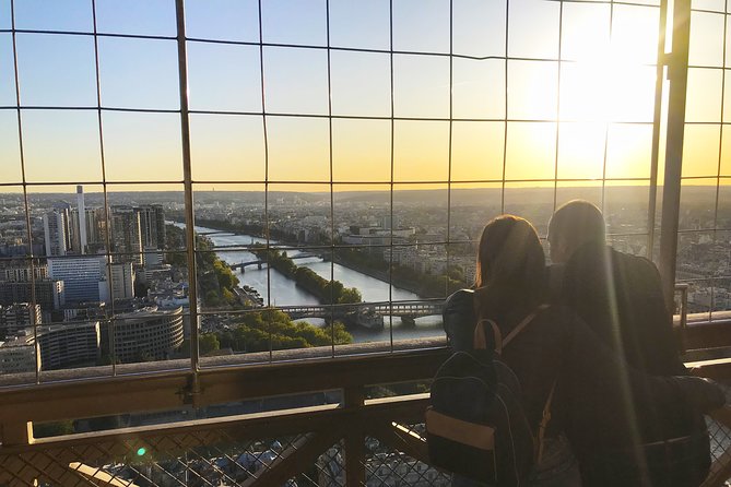 Eiffel Tower Tour With Summit by Elevator and Seine Cruise - Skip the Line Experience