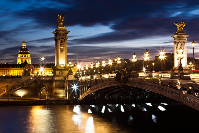 Eiffel Tower Visit of the 2nd Floor & Summit Option & City Tour - Commented City Tour