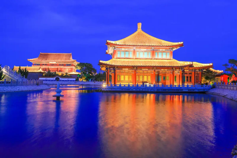 Eight Immortals Crossing The Sea Scenic Area - Wind, views, and practical comfort