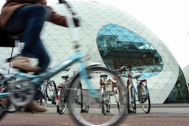Eindhoven: Self-Guided City Walking Tour With Audio Guide - Important Information
