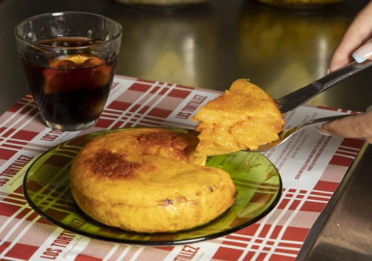 Eixample Food and Tapas Small Group Tour by Cheffs - Tour Details