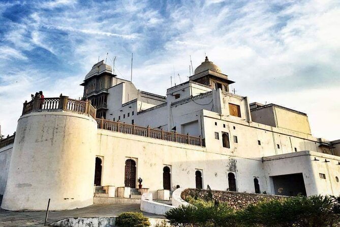 Eklingji & Nagda Temples and Monsoon Palace Day Tour With a Guide - Eklingji Temple Visit