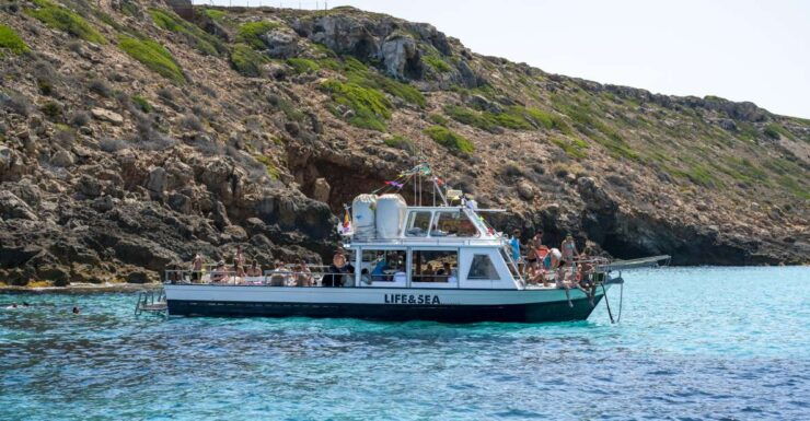 El Arenal, Mallorca: Bay of Palma Boat Tour With Snorkeling - Experience Highlights