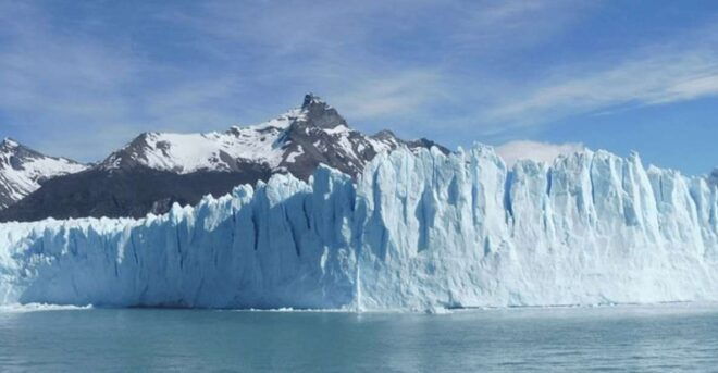 El Calafate: Perito Moreno Glacier Guided Day Tour & Sailing - Review Summary