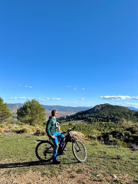 El Chorro: Hike Caminito Del Rey + E-Bike Guided Tour 2h - Transportation and Accessibility