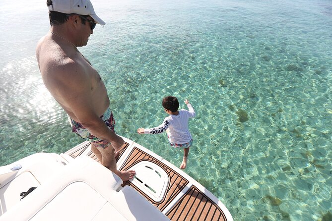 El Cielo Snorkeling by Private Boat and Lunch - Meeting and Pickup
