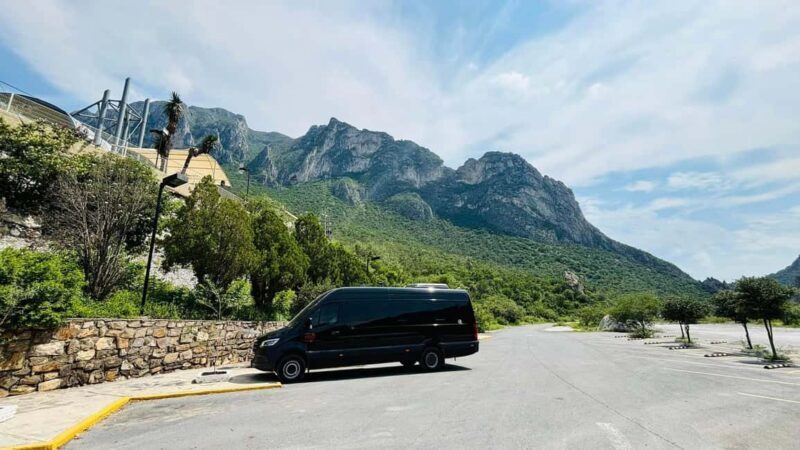 El mejor tour a Grutas de Garcia + Teleférico + Tickets - The Sum Up