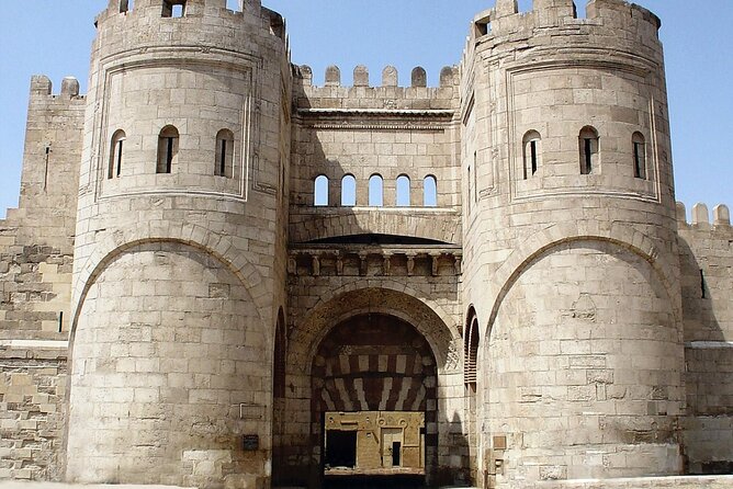 El-Moez Street, Cairo Tower and El-Fishawy Café - Must-Try Dishes at El-Fishawy Café