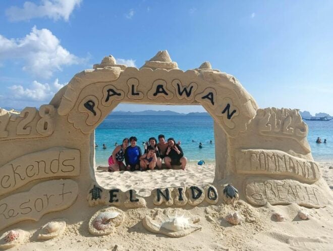 El Nido Day Tour - Selecting Participants and Date