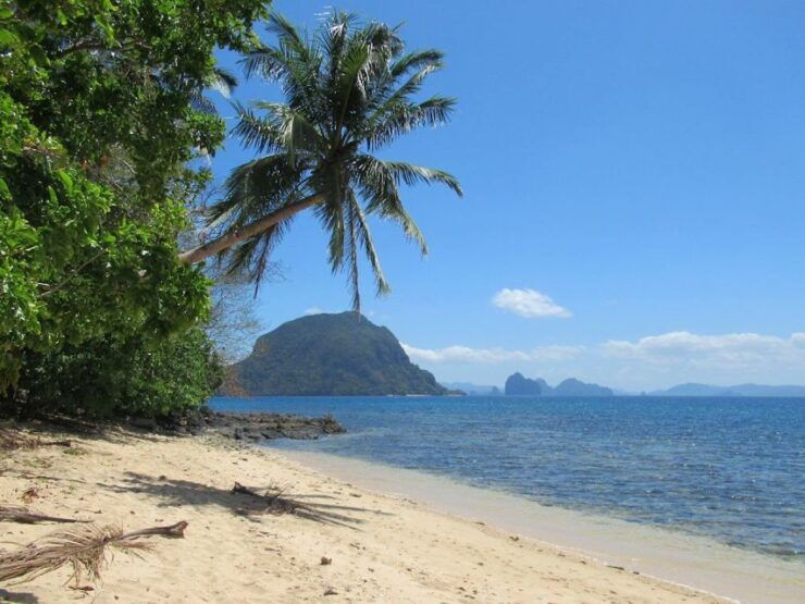 El Nido: Full-Day Premium Island Hopping Catamaran Cruise - Tour Itinerary