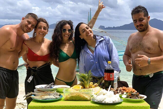 El Nido Private Tour D with Lunch - FAQs