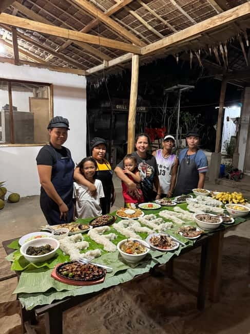 El Nido, Sibaltan: Family Dinner, Bonfire and Karaoke - Good To Know