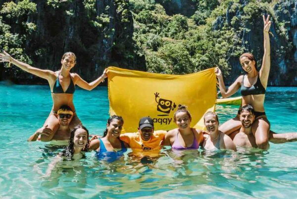El Nido Social Island Hopping Tour a With Lunch and Photographer - Directions