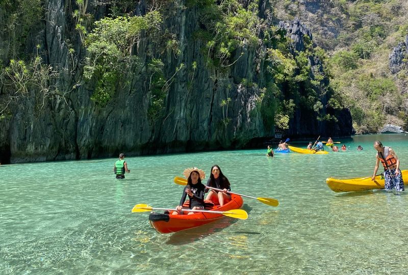 El Nido Tour B Caves & Islands - Who should book El Nido Tour B?