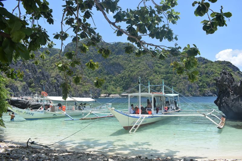 El Nido Tour C Hidden Beaches & Shrine - El Nido Tour C’s mix of coves, cliffs and shrine
