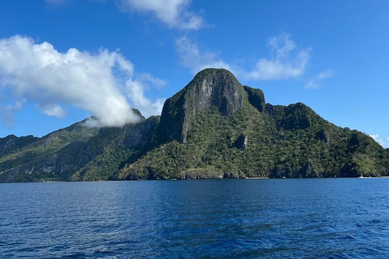 El Nido Tour C Hidden Beaches & Shrine - Lunch, guides and the people who shape the day