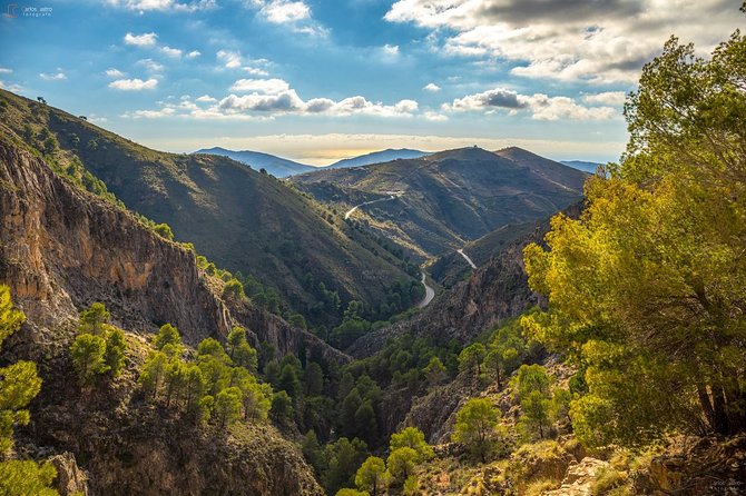 El Saltillo Gorge and White Village Hiking Tour From Malaga - Directions