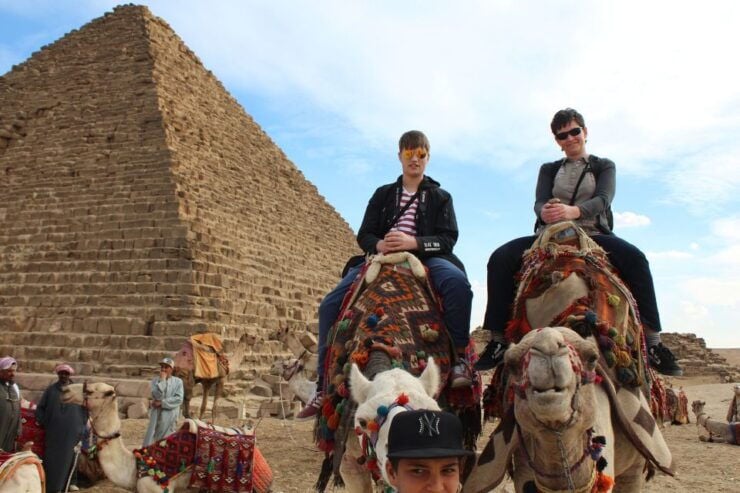 El-Tahrir Museum & Pyramids With Lunch (Koshari Abu Tarek) - Tour Highlights