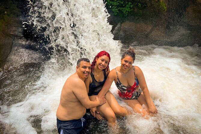 El Yunque Hike, Waterslide & Luquillo Kiosks Food with Transport - Discovering El Yunque: An All-in-One Puerto Rican Adventure  