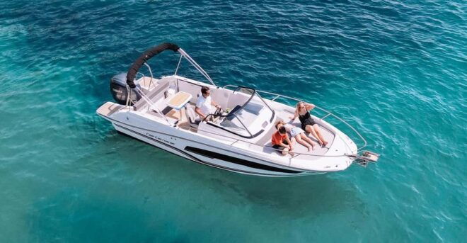 Elaphite Islands: Private Boat Tour (Cap Camarat 7.5wa) - Tour Experience