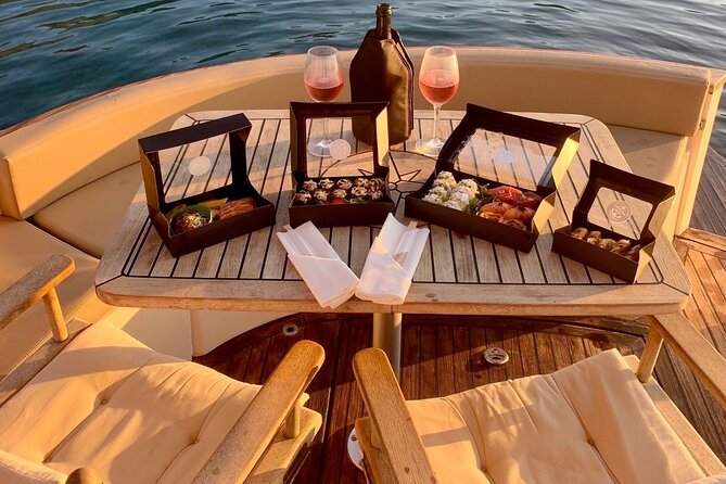 Elba Island - Swimming on the Boat With an Aperitif at Sunset - Private - Indulging in Delicious Aperitifs