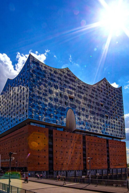 Elbphilharmonie Tour Including Plaza & Surroundings - Key Points
