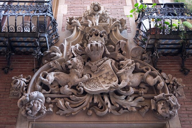 Electric Bike Tour: Antoni Gaudí and Catalan Modernism - Electric Bike Experience