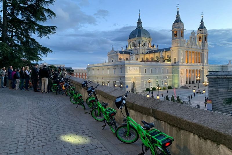 Electric Bike Tour in Madrid - Pedal assist makes a wide route practical