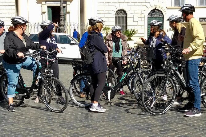 Electric Bike Tour of City Centre With Gelato Highlights of Rome - Group Size and Age Restrictions