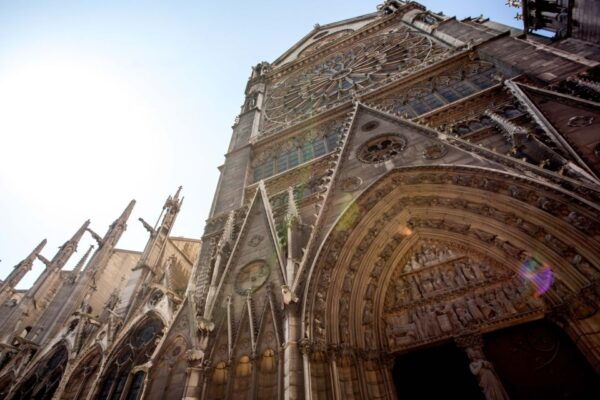 Electric Bike Tour of Paris' Hidden Gems - Common Questions