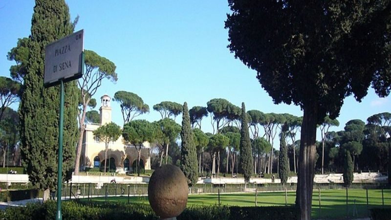 Electric golf cart rental in Villa Borghese Gardens ticket in Rome - The value depends on how you want to spend your hour