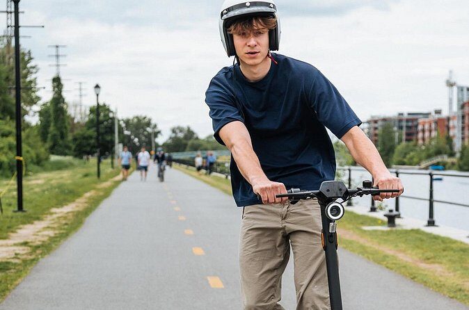 Electric Scooter Rental Montreal - Who Will Love This Experience?