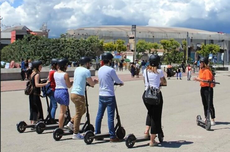 Electric Scooter Tour: Full Tour (Old Town + Shipyard) 2,5h - Tour Overview and Details