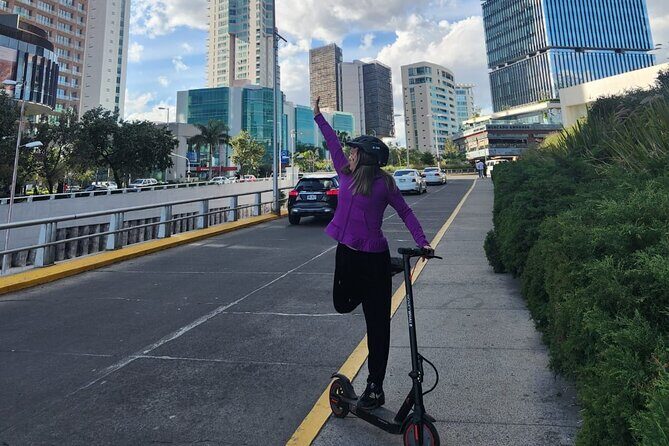Electric Scooter Tour in Guadalajara - Artistic and Iconic Sights