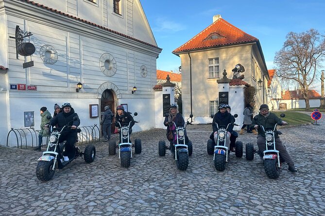 Electric Trike Royal Tour in Prague - Live Guided - Meeting Point Details